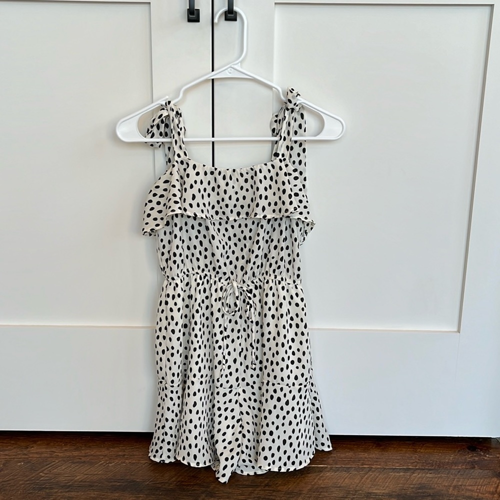 Adorable black and white romper